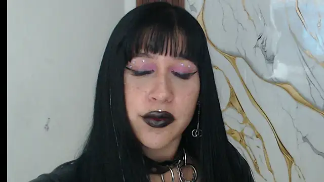 Snapshot of valen_ros chatting on 12, 4, 2026 valen ros online show from 12, 4, 2026