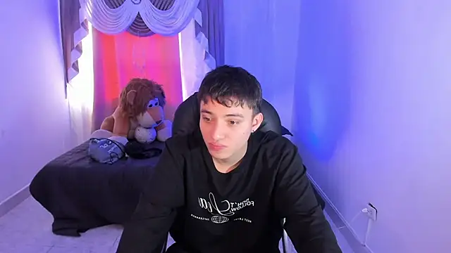 Snapshot of Wesleey-Boy chatting on 25, 2, 2026 Wesleey-Boy online show from 25, 2, 2026