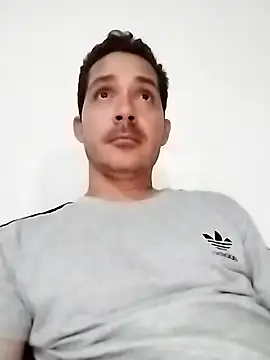 Snapshot of Santiago_vnz chatting on 8, 2, 2026 Santiago vnz online show from 8, 2, 2026