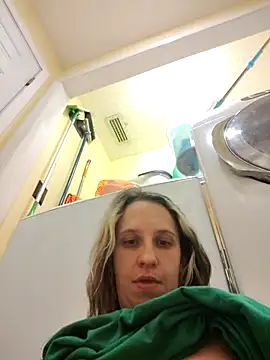 sexyymeli online show from 31, 3, 2026