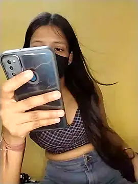Snapshot of Naina-hott chatting on 10, 5, 2026 Naina-hott online show from 10, 5, 2026