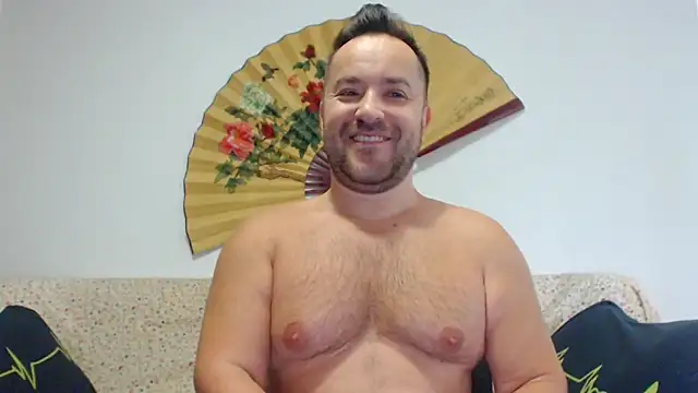 Snapshot of Hairy9inch chatting on 25, 4, 2026 Hairy9inch online show from 25, 4, 2026