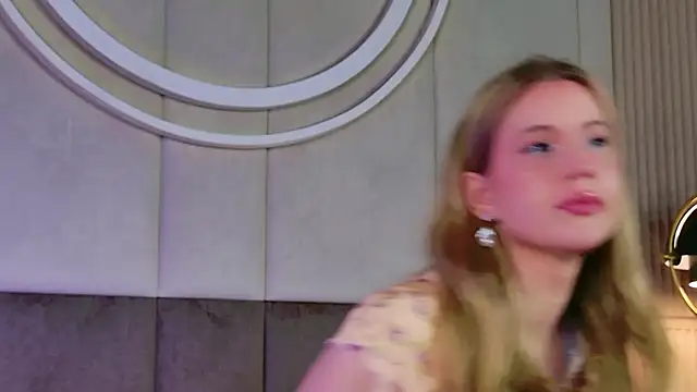 Snapshot of Beckie_White chatting on 24, 2, 2026 Beckie White online show from 24, 2, 2026