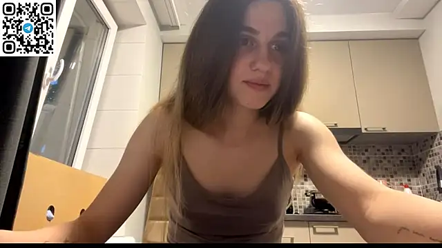 Snapshot of LovelySilk_63 chatting on 16, 6, 2026 LovelySilk 63 online show from 16, 6, 2026