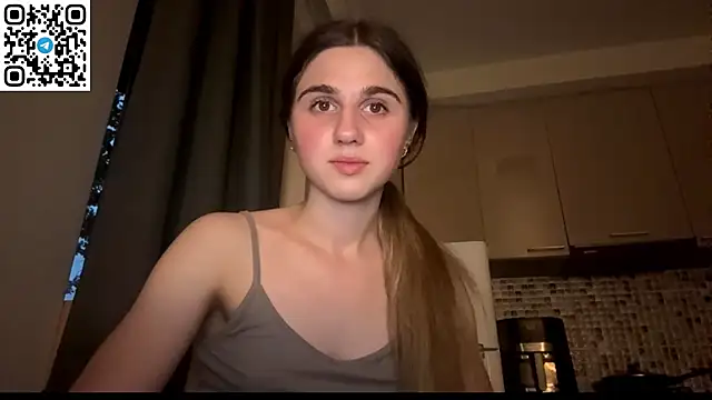 Snapshot of LovelySilk_63 chatting on 3, 7, 2026 LovelySilk 63 online show from 3, 7, 2026
