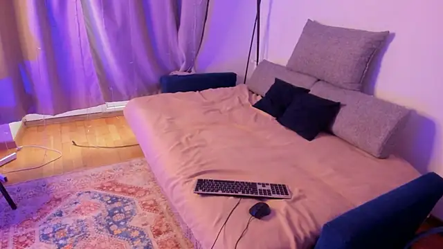 CalmFever online show from 12, 2, 2026