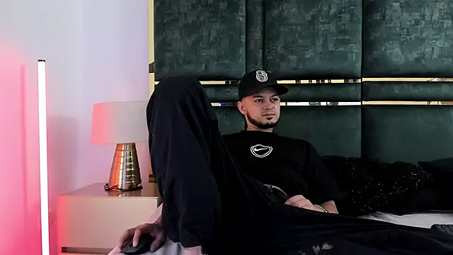 GaelyCoral online show from 9, 4, 2026