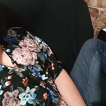 Snapshot of itismyhobby chatting on 13, 11, 2025 itismyhobby online show from 13, 11, 2025