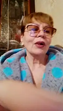 Snapshot of SophieBurns chatting on 19, 4, 2026 SophieBurns online show from 19, 4, 2026