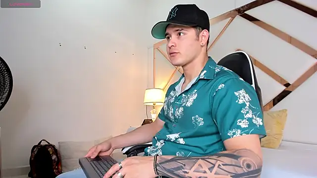 Snapshot of rayan_linxx chatting on 26, 2, 2026 rayan linxx online show from 26, 2, 2026