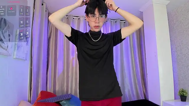 Demian Hush online show from 8, 4, 2026