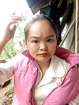 Luminana online show from 2, 4, 2026