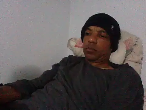 Snapshot of lavelle26 chatting on 14, 2, 2026 lavelle26 online show from 14, 2, 2026