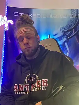 Smokebluntafterblunt online show from 21, 3, 2026