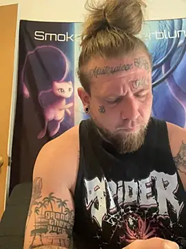 Snapshot of Smokebluntafterblunt chatting on 12, 5, 2026 Smokebluntafterblunt online show from 12, 5, 2026