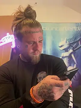 Snapshot of Smokebluntafterblunt chatting on 22, 5, 2026 Smokebluntafterblunt online show from 22, 5, 2026