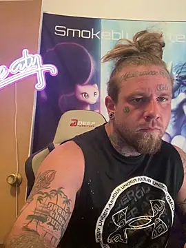 Snapshot of Smokebluntafterblunt chatting on 30, 5, 2026 Smokebluntafterblunt online show from 30, 5, 2026