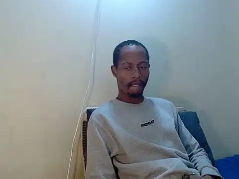 Snapshot of MRSHYGUY29 chatting on 11, 5, 2026 MRSHYGUY29 online show from 11, 5, 2026