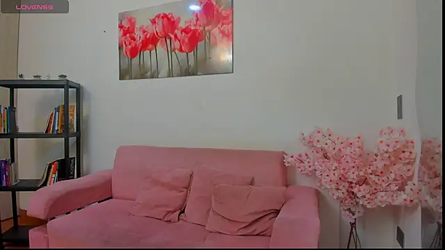 Kitty f00x online show from 2, 7, 2026