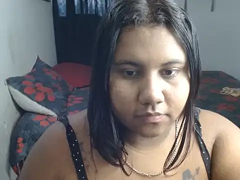 naomyandpablot online show from 17, 4, 2026