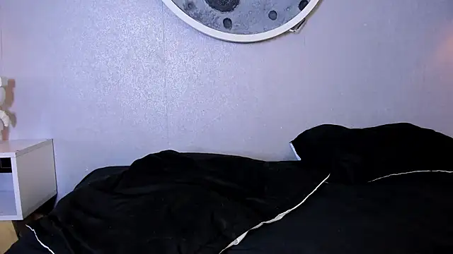 Kloe skinny online show from 8, 2, 2026