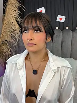 Snapshot of Nanda_vixen_ chatting on 15, 2, 2026 Nanda vixen online show from 15, 2, 2026