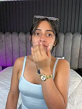 Snapshot of Nanda_vixen_ chatting on 30, 3, 2026 Nanda vixen online show from 30, 3, 2026