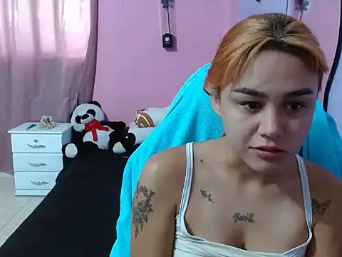 Snapshot of Cute-rouss chatting on 13, 2, 2026 Cute-rouss online show from 13, 2, 2026
