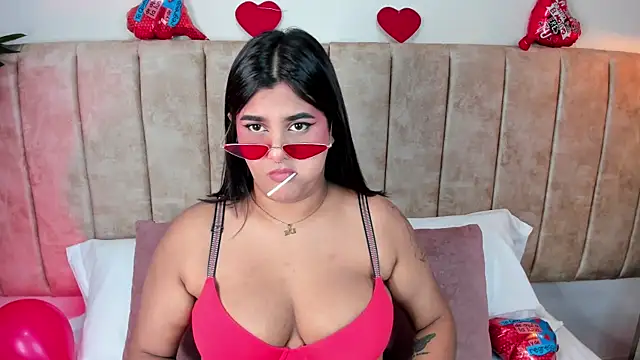 Snapshot of Roxy_Sin chatting on 14, 2, 2026 Roxy Sin online show from 14, 2, 2026