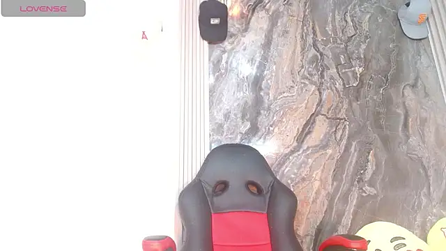 Damian-and-Camerum online show from 16, 4, 2026