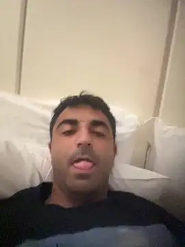 elia2711 online show from 12, 4, 2026