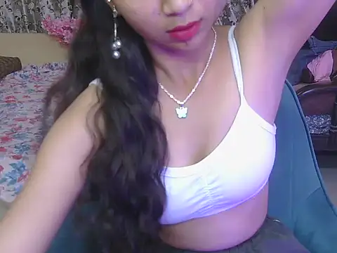 its-nayera online show from 2, 4, 2026