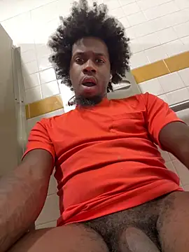 Snapshot of pussyeater_- chatting on 13, 2, 2026 pussyeater - online show from 13, 2, 2026