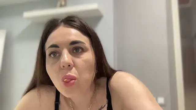 Darsy Rox online show from 31, 3, 2026