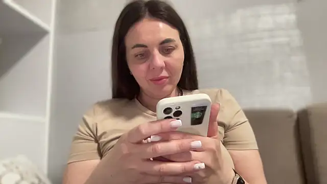 Snapshot of Darsy_Rox chatting on 17, 4, 2026 Darsy Rox online show from 17, 4, 2026