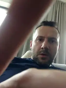 defaktor online show from 11, 4, 2026