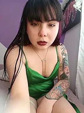 Snapshot of Yulska chatting on 18, 4, 2026 Yulska online show from 18, 4, 2026