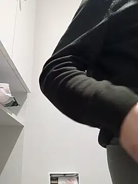 Luluberlu04 online show from 12, 2, 2026