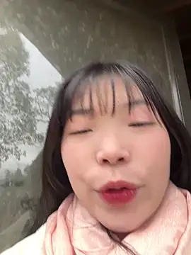 cuty lusy online show from 11, 2, 2026