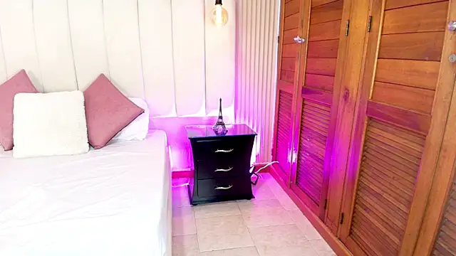 Snapshot of Sol_Midelton chatting on 21, 2, 2026 Sol Midelton online show from 21, 2, 2026