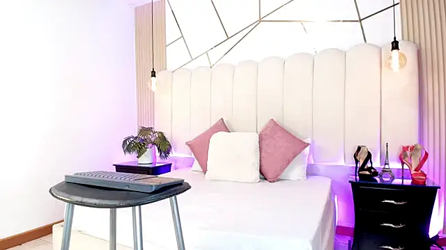 Snapshot of Sol_Midelton chatting on 28, 2, 2026 Sol Midelton online show from 28, 2, 2026