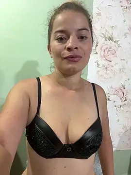 AriBeautiful online show from 21, 2, 2026