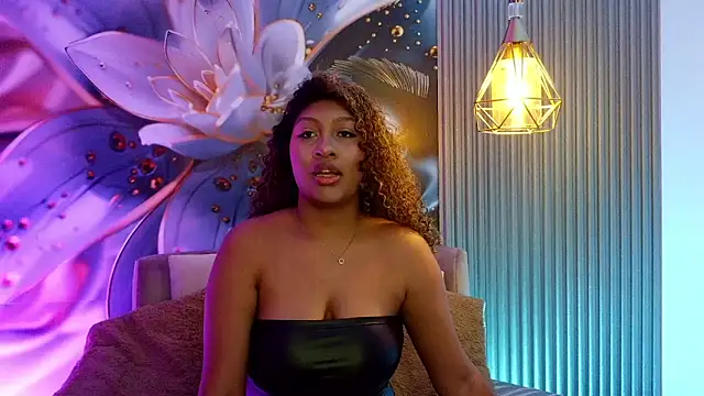 Snapshot of sabrina_lafaux_cr chatting on 14, 2, 2026 sabrina lafaux cr online show from 14, 2, 2026