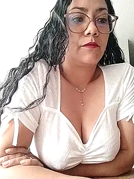 Snapshot of Salma-sweet chatting on 8, 6, 2026 Salma-sweet online show from 8, 6, 2026
