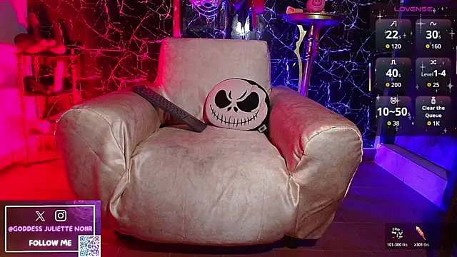 GoddessJulietteNoiir online show from 7, 4, 2026