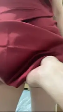 huyenzz online show from 2, 4, 2026