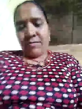 Snapshot of Loomaraj chatting on 15, 6, 2026 Loomaraj online show from 15, 6, 2026