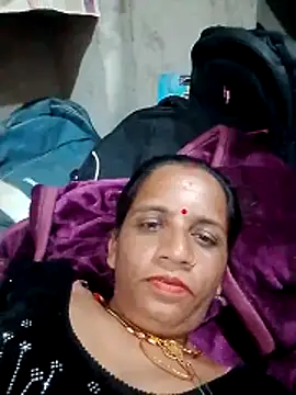 Snapshot of Anitarakkoli chatting on 9, 5, 2026 Anitarakkoli online show from 9, 5, 2026