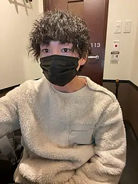 Snapshot of --ha-ru-- chatting on 18, 2, 2026 --ha-ru-- online show from 18, 2, 2026