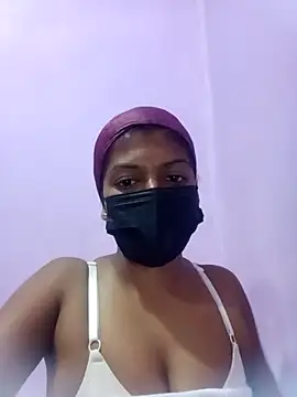 Malee S online show from 10, 4, 2026